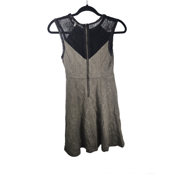 Monteu knitted sleeveless vintage looking dress - Picture 10 of 11